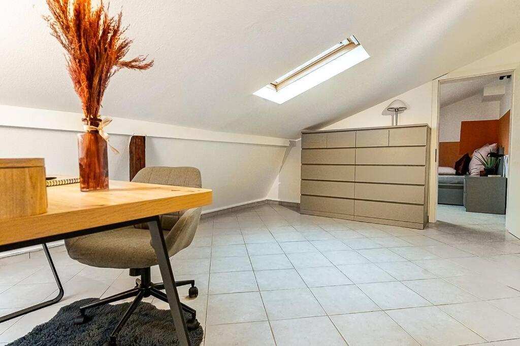 Loft Mit Billard-Tisch Und Ps4 Appartement Wuppertal Buitenkant foto